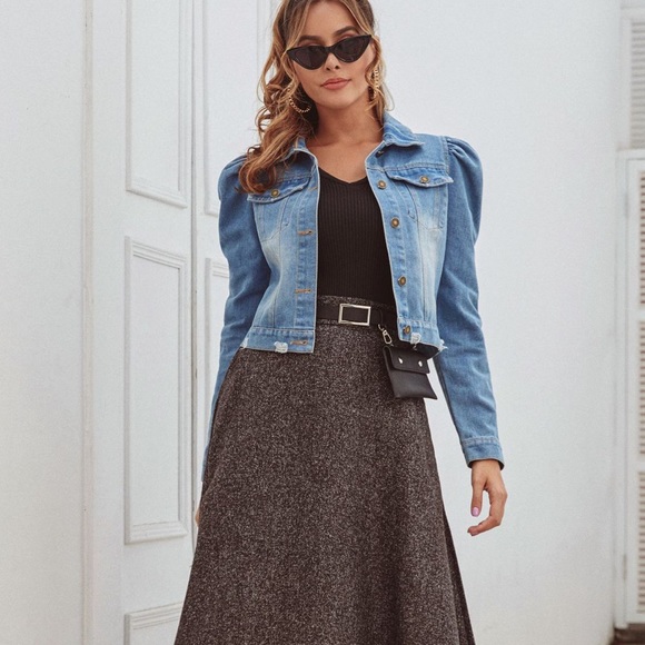 B2G1🍁🆕Denim Button Down Crop Jean Jacket - Picture 4 of 8